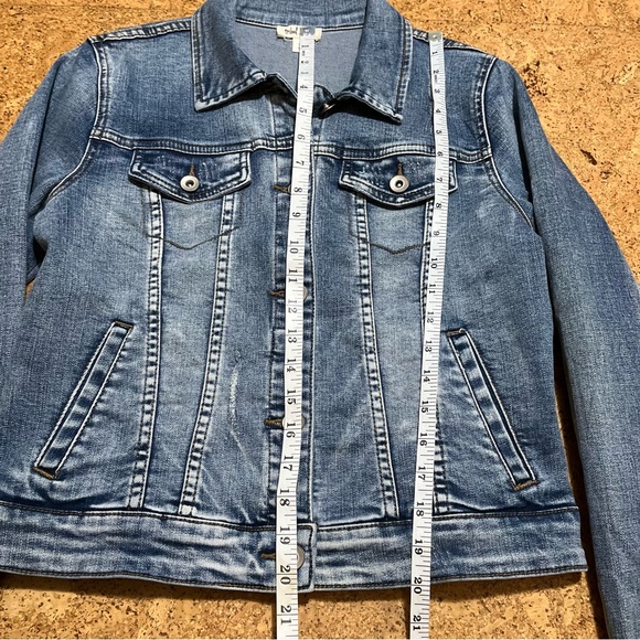 Tribal Jeans Distressed Denim Trucker Jean Jacket Sz P/S - Picture 8 of 10